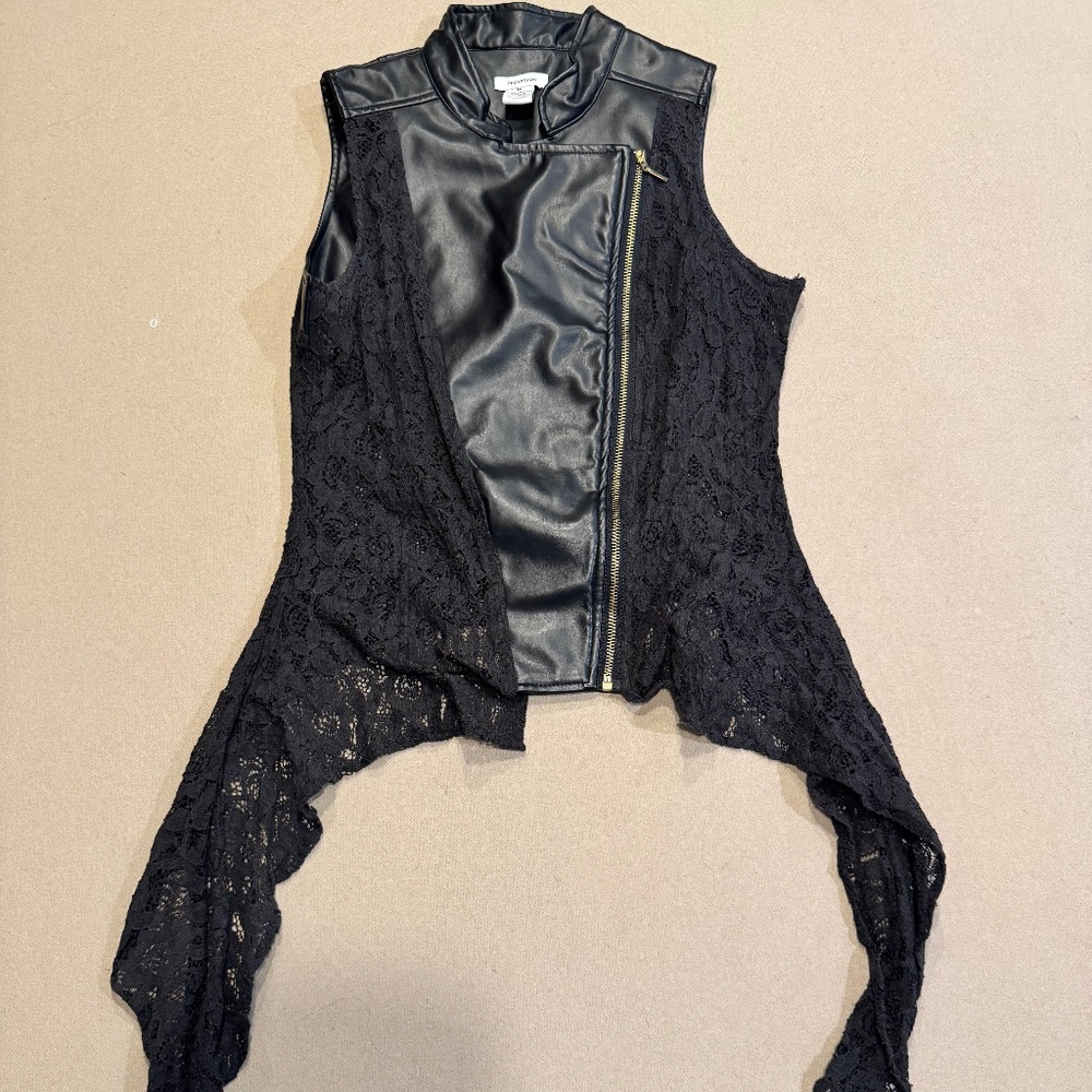 Black Leather/Lace Vest size M